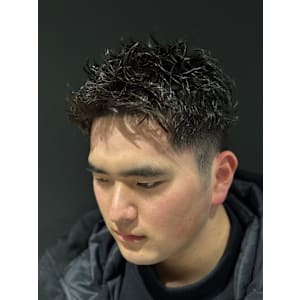 スパイキーショート