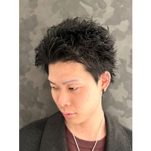 スパイキーショート