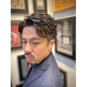 ビジネスパーマ×ビジネススタイル