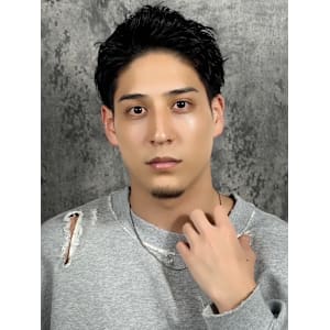 刈り上げないスパイキーショート