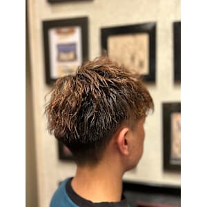 メンズアップバング - ヒロ銀座ヘアーサロン 麻布乃木坂 六本木駅前店【ヒロギンザヘアーサロンアザブノギザカロッポンギエキマエテン】掲載中