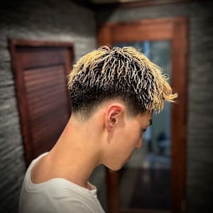 ローフェードフェザーアップ