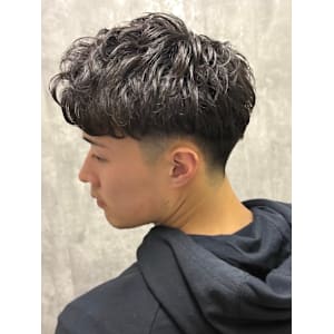 緩めカール×アップバング