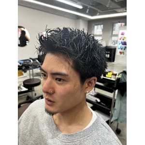 スパイキーショート