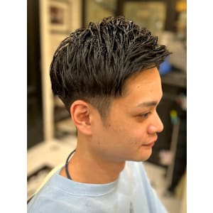 ツーブロックショート