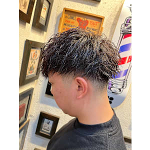 ツイスパマッシュ - HIRO GINZA BARBER SHOP 横浜【ヒロギンザ バーバーショップ ヨコハマ】掲載中