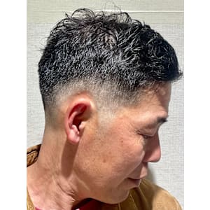 フェードスタイル - HIRO GINZA BARBERSHOP 飯田橋神楽坂店【ヒロギンザバーバーショップ イイダバシカグラザカテン】掲載中