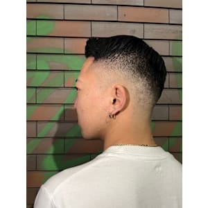 サイドパート×ハイスキンフェード - HIRO GINZA BARBERSHOP 飯田橋神楽坂店【ヒロギンザバーバーショップ イイダバシカグラザカテン】掲載中