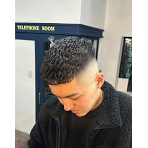 濡れパン - HIRO GINZA BARBERSHOP 飯田橋神楽坂店【ヒロギンザバーバーショップ イイダバシカグラザカテン】掲載中