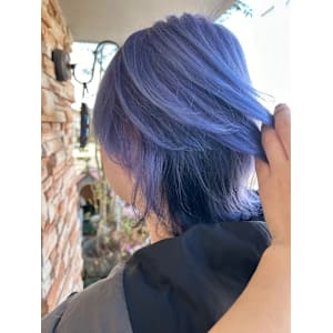 ロイヤルブルー×レイヤーウルフ