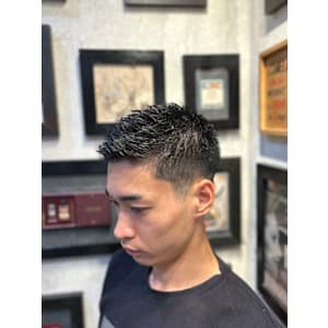 メンズベリーショート - HIRO GINZA BARBERSHOP 飯田橋神楽坂店【ヒロギンザバーバーショップ イイダバシカグラザカテン】掲載中