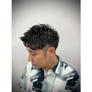 スパイラルアップバング