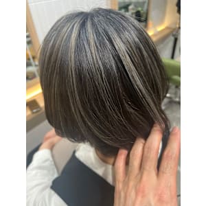 LeV HAIR STUDIO×スタイル