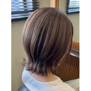 レイヤーボブ20代30代40代50代白髪ぼかしハイライト - sirena by artina 辻堂店【シレナ バイ アルティナ ツジドウテン】掲載中