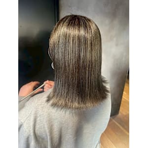 ストレート/ハイライトカラー