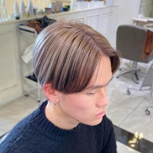 The First Carry -MENS SALON-