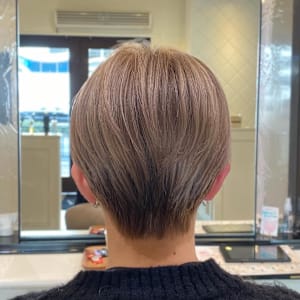 The First Carry -MENS SALON-