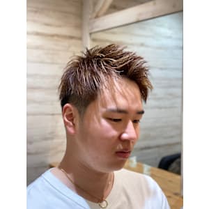 The First Carry -MENS SALON-