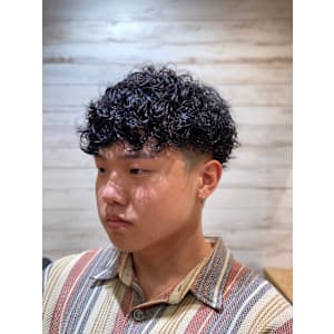 The First Carry -MENS SALON-