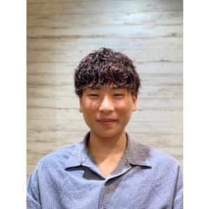 The First Carry -MENS SALON-