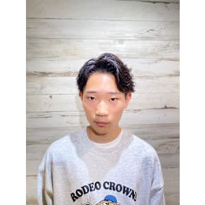 The First Carry -MENS SALON-