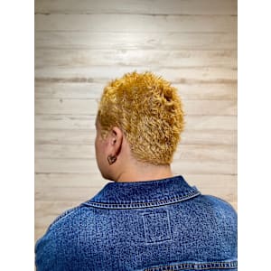 The First Carry -MENS SALON-