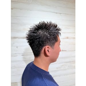 The First Carry -MENS SALON-