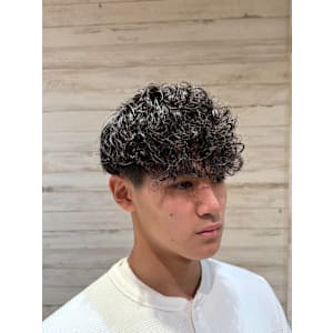 The First Carry -MENS SALON-