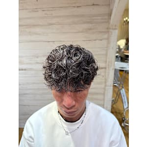 The First Carry -MENS SALON-