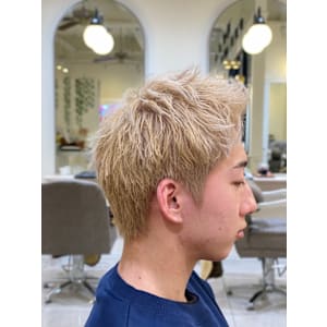 The First Carry -MENS SALON-