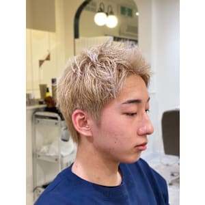 The First Carry -MENS SALON-