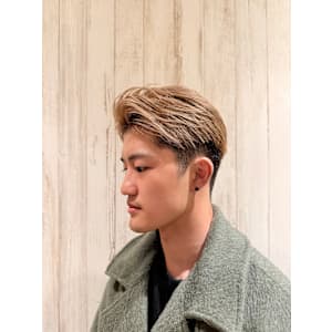 The First Carry -MENS SALON-