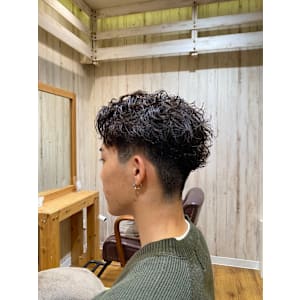 The First Carry -MENS SALON-