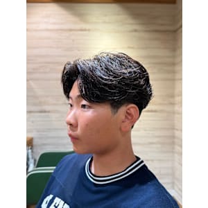 The First Carry -MENS SALON-