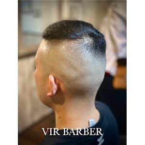 【ハイ&タイト × スキンフェード】攻めのハイスキンフェード