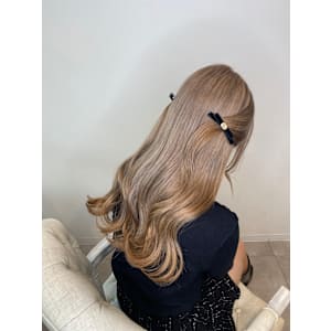 hairmake Brandnew 〜lomie〜×スタイル