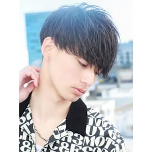 無造作前下がりマッシュ