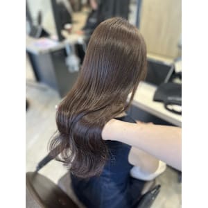 Mako アッシュグレージュ 透明感カラー ブリーチなし