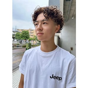 メンズパーマカーリー