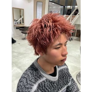 束感ショート×ピンクカラー【三軒茶屋】