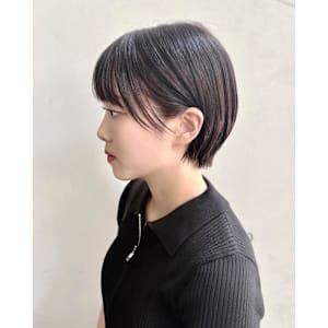 ショートボブ×丸みショート×前髪あり×横浜×20代30代
