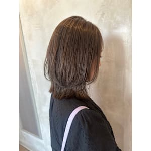 池袋 イルミナカラー 髪質改善 レイヤー くびれヘア ♪
