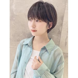 ショートボブ髪型30代40代50代前髪あり前髪無し面長丸顔 - GRAND【グランド】掲載中