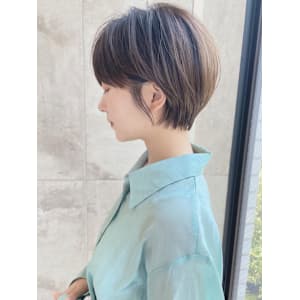 ショートボブ髪型30代40代50代前髪あり前髪無し面長丸顔 - GRAND【グランド】掲載中