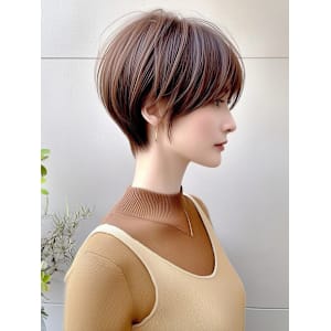 ショート くびれヘア ハンサムショート ベージュ 30代