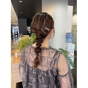 ［風花］パーティーヘア 編みおろしアレンジ
