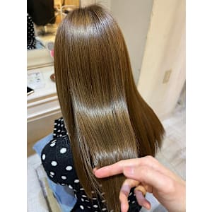 newi川崎【ネウィ】髪質改善トリートメント&ヘッドスパ×ス