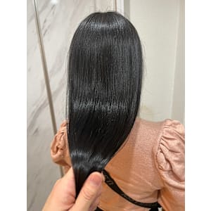 newi川崎【ネウィ】髪質改善トリートメント&ヘッドスパ×ス