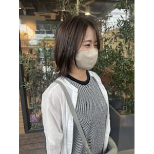 レイヤーボブ/ラベンダーグレージュ