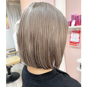 ミルクティーベージュ